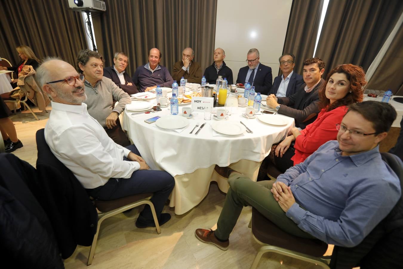 David González, Marisol Parra, Cristobal Maza, José Manuel Álvarez, Gonzalo Parra, Manuel Burguillos, Eloy López, José Luis Pavón, José Luis Palomares, Francisco Claro y Pablo Andrada.