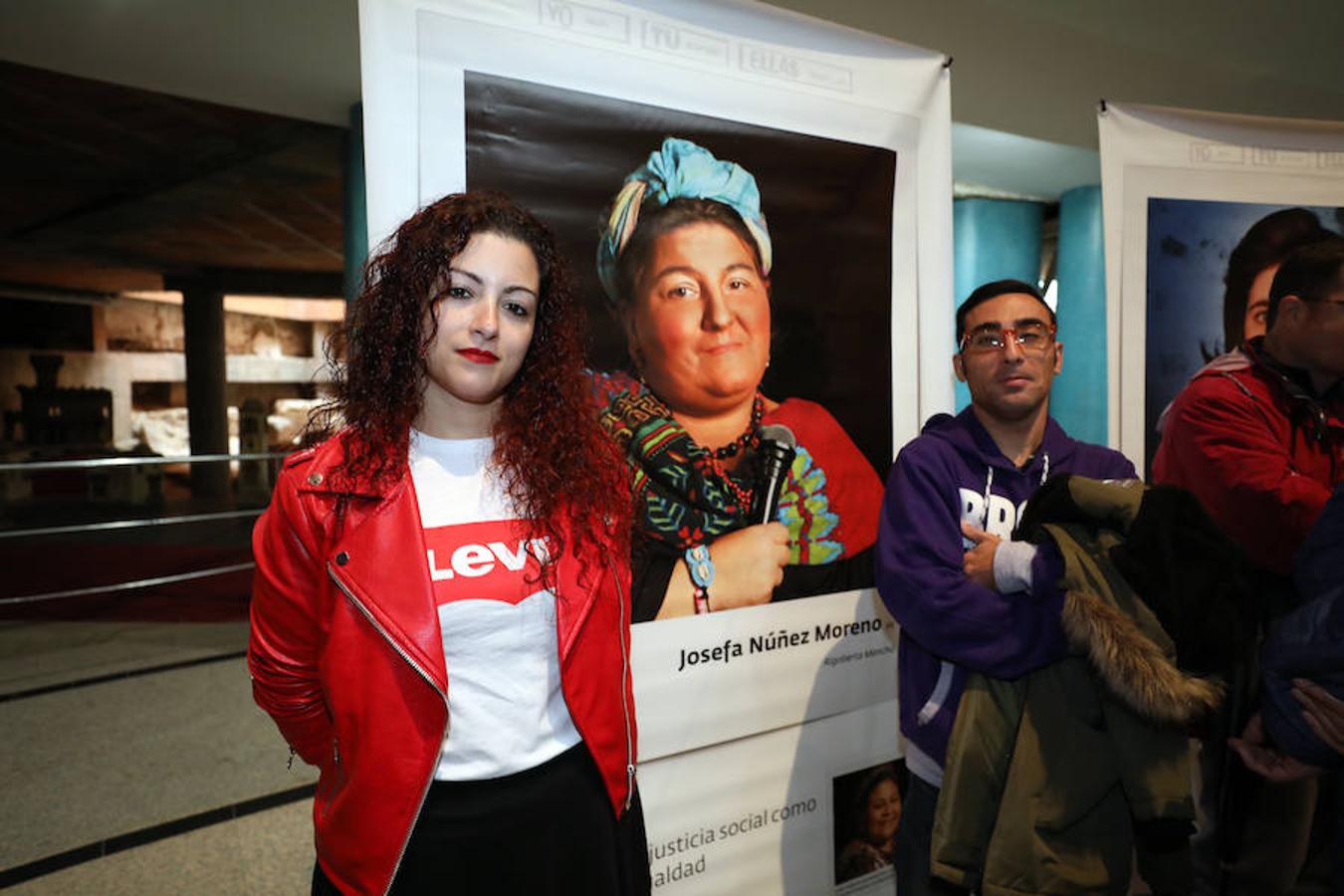 El centro Alcazaba acoge la exposición 'Yo, tú, ellas'. Una muestra organizada por Plena Inclusión Mérida junto a Afadiscop y financiada por el Instituto de la Mujer de Extremadura (IMEX). Una colección compuesta de catorce imágenes que recrean los grandes logros de grandes mujeres.