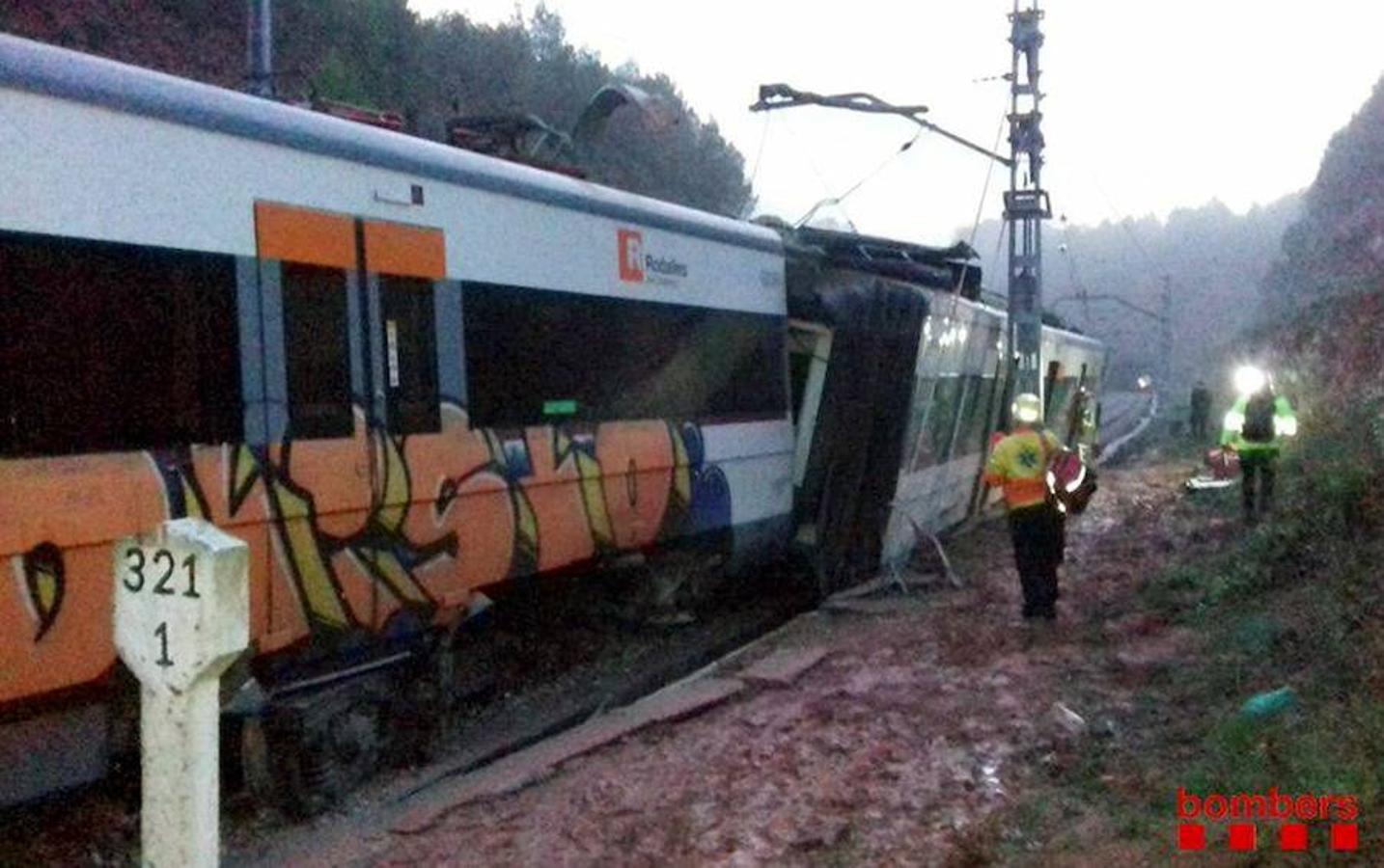 Primeras imágenes del sinietro tomadas por los Bomberos de la Generalitat.