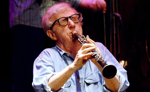La Audiencia de Asturias cree «innecesario» que Woody Allen declare en un caso de desvío de fondos
