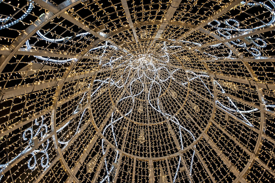 Un millón de luces led alumbrarán las calles hasta el 6 de enero
