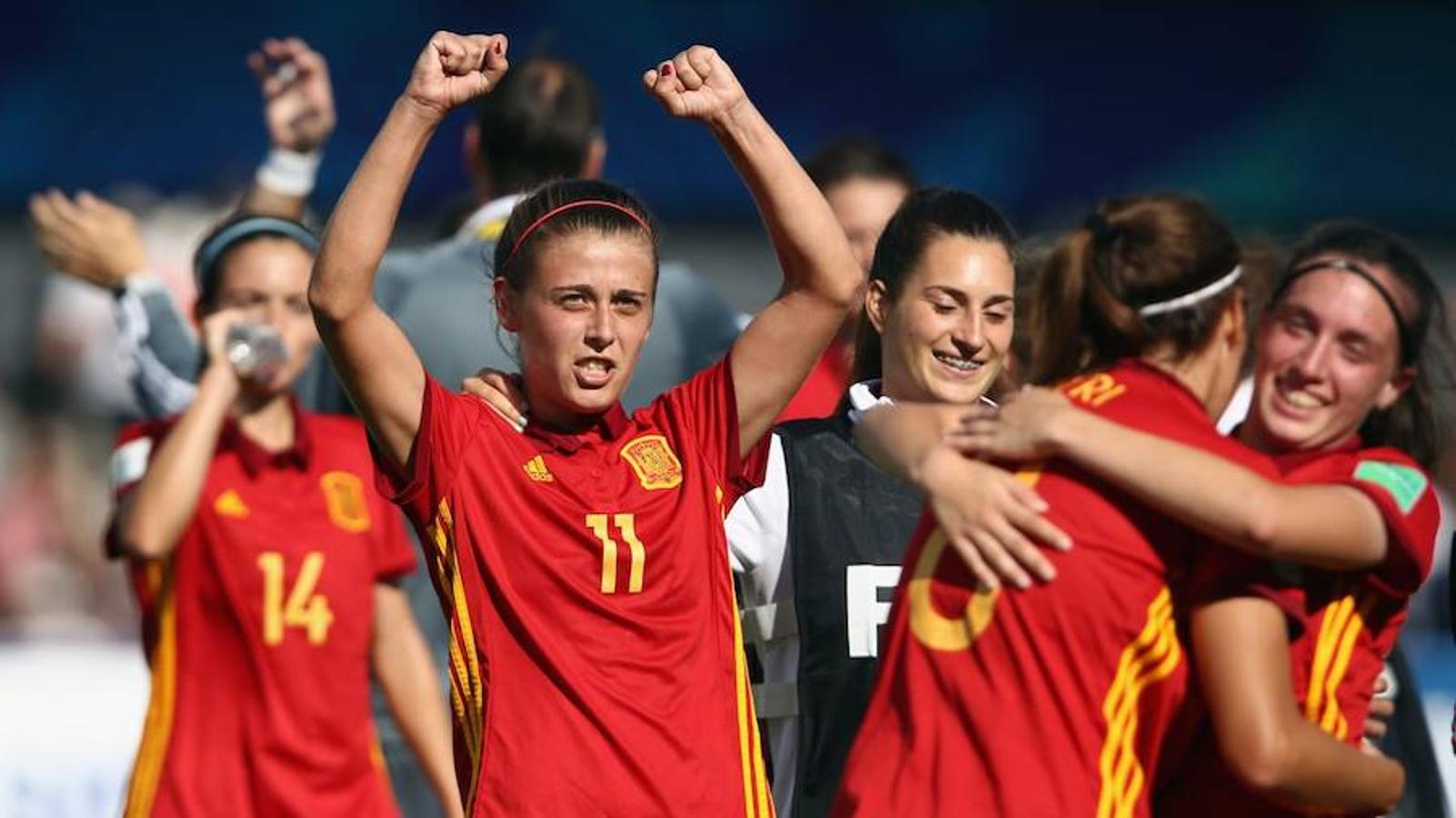 Carmen Menayo | Fútbol. Subcampeona del Mundo sub-20 con la selección española y campeona de Liga y subcampeona de la Copa de la Reina con el Atlético.