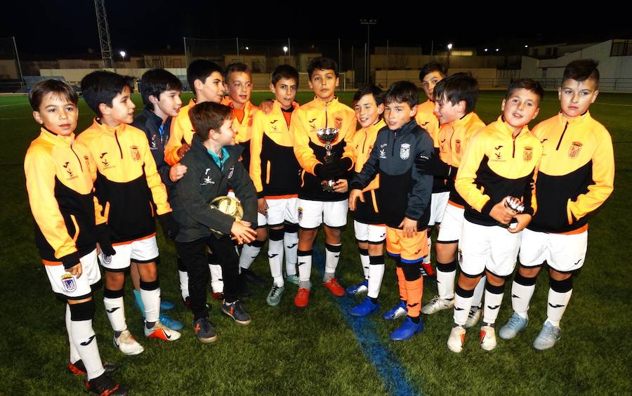 El equipo blanquinegro vencía en la final a la Escuela Internacional de Fútbol Hispanolusa por 3-1