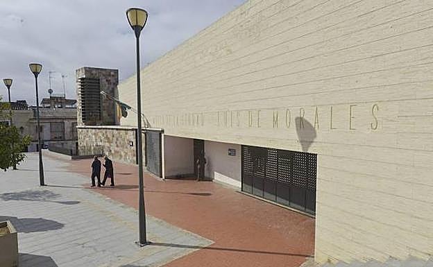 El Museo de la Ciudad de Badajoz acoge la exposición del III Certamen 'Encima de Plata AFE 2018'