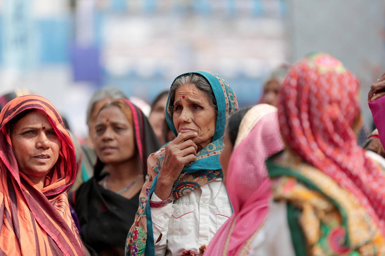 Todos los años cientos de miles de personas acuden a Ganga Sagar, en la desembocadura del río sagrado Ganges, para conmemorar el «Makar Sankranti», una de las celebraciones religiosas más importantes en el calendario hindú y que marca el fin del invierno.