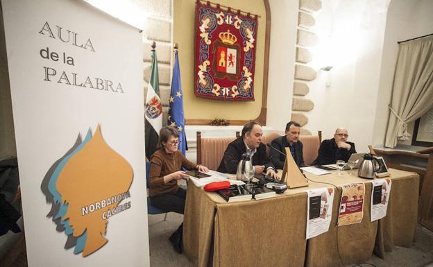 Presentación del último libro de Jesús Gómez. :: JORGE REY