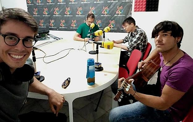 Componentes del grupo Efecto Índico. :: Virito