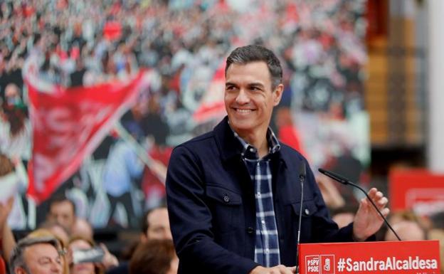 Pedro Sánchez interviene en el acto de proclamación de Sandra Gómez como candidata socialista a la alcaldía de Valencia. 