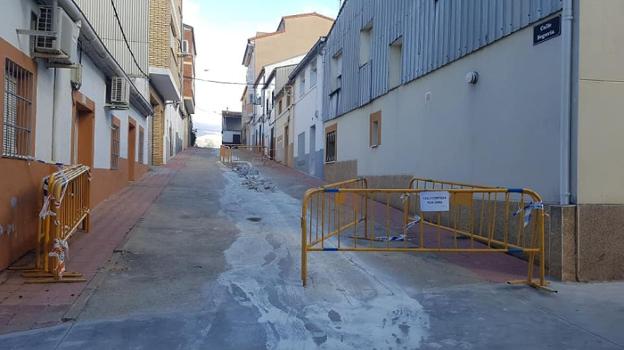 Renovación de las redes en la calle Segovia. :: danae rodríguez