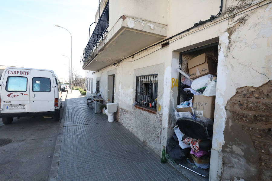 Fotos: Desperfectos en la barriada emeritense de San Antonio