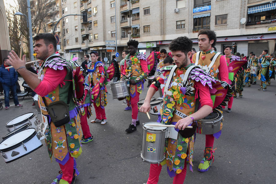 Fotos: Arde el marimanta en el barrio pacense de Santa Marina