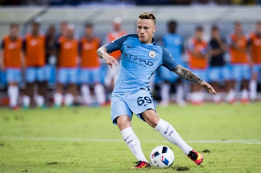 Angelino, con el Manchester City