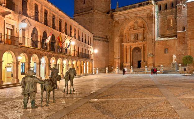 Plaza Mayor de Villanueva de los Infantes. 