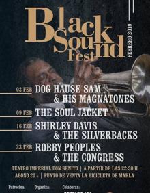 Imagen secundaria 2 - Monfragüe alza el vuelo en un fin de semana de &#039;Combita&#039; y seriófilos