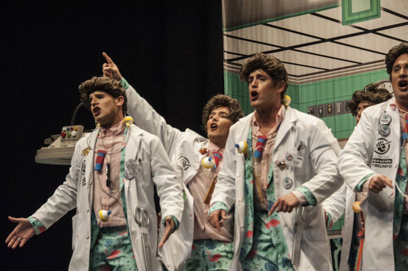 A Contragolpe cerró bien la segunda semifinal con sus cirujanos plásticos