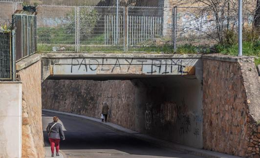 Paso entre Argüello Carvajal y Blas García. :: C. MORENO