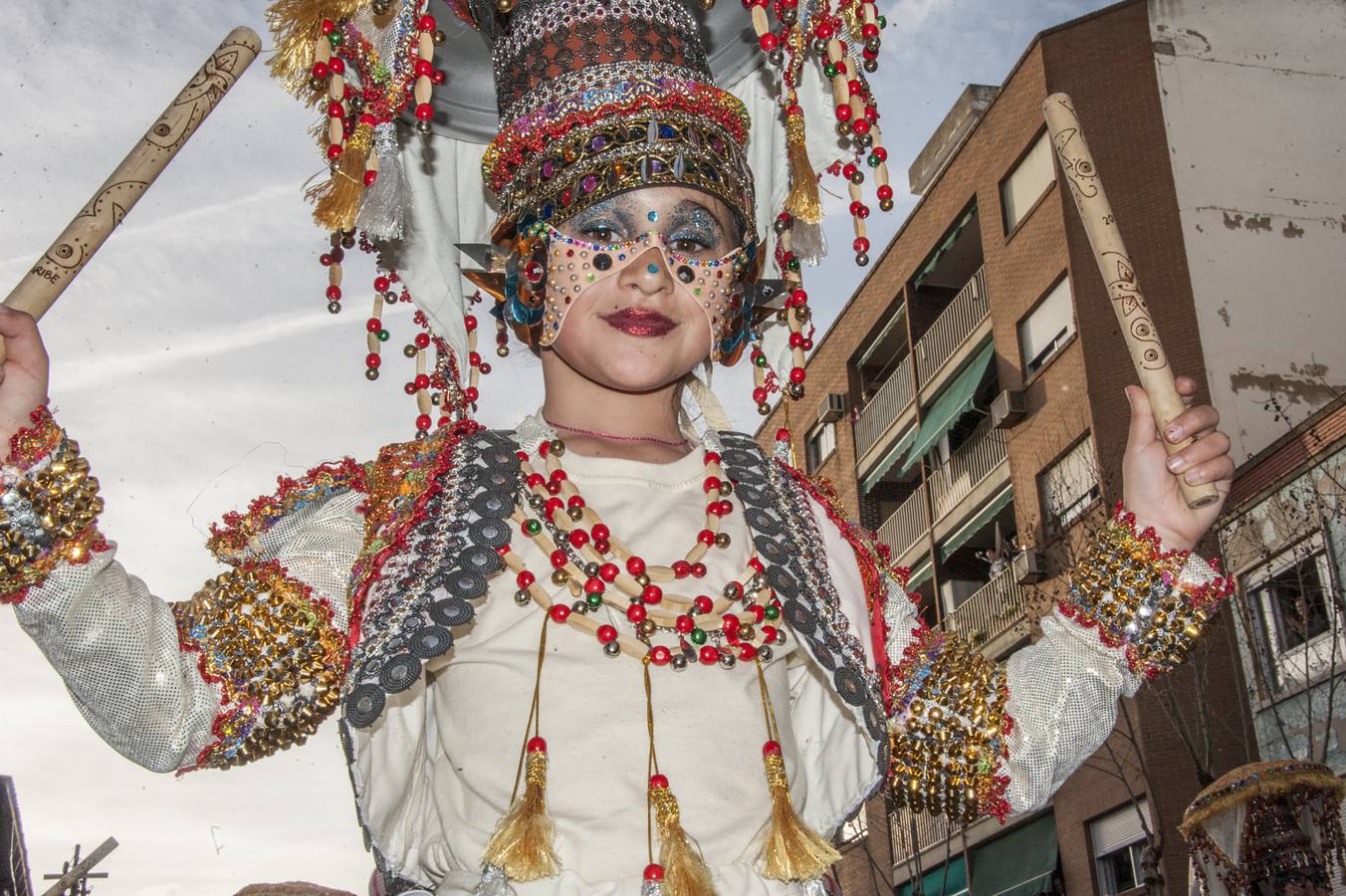 En el barrio de San Roque han desfilado comparsas infantiles y se han celebrado concursos de disfraces como activuidad del Carnaval de Badajoz 2019