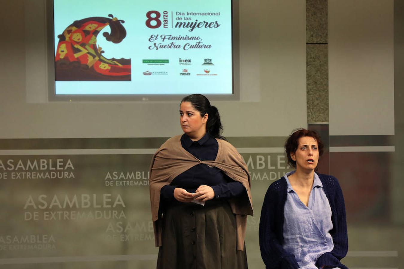Esta mañana se ha celebrado un acto institucional en la Asamblea de Extremadura con motivo de la celebración mañana del Día Internacional de la Mujer Trabajadora