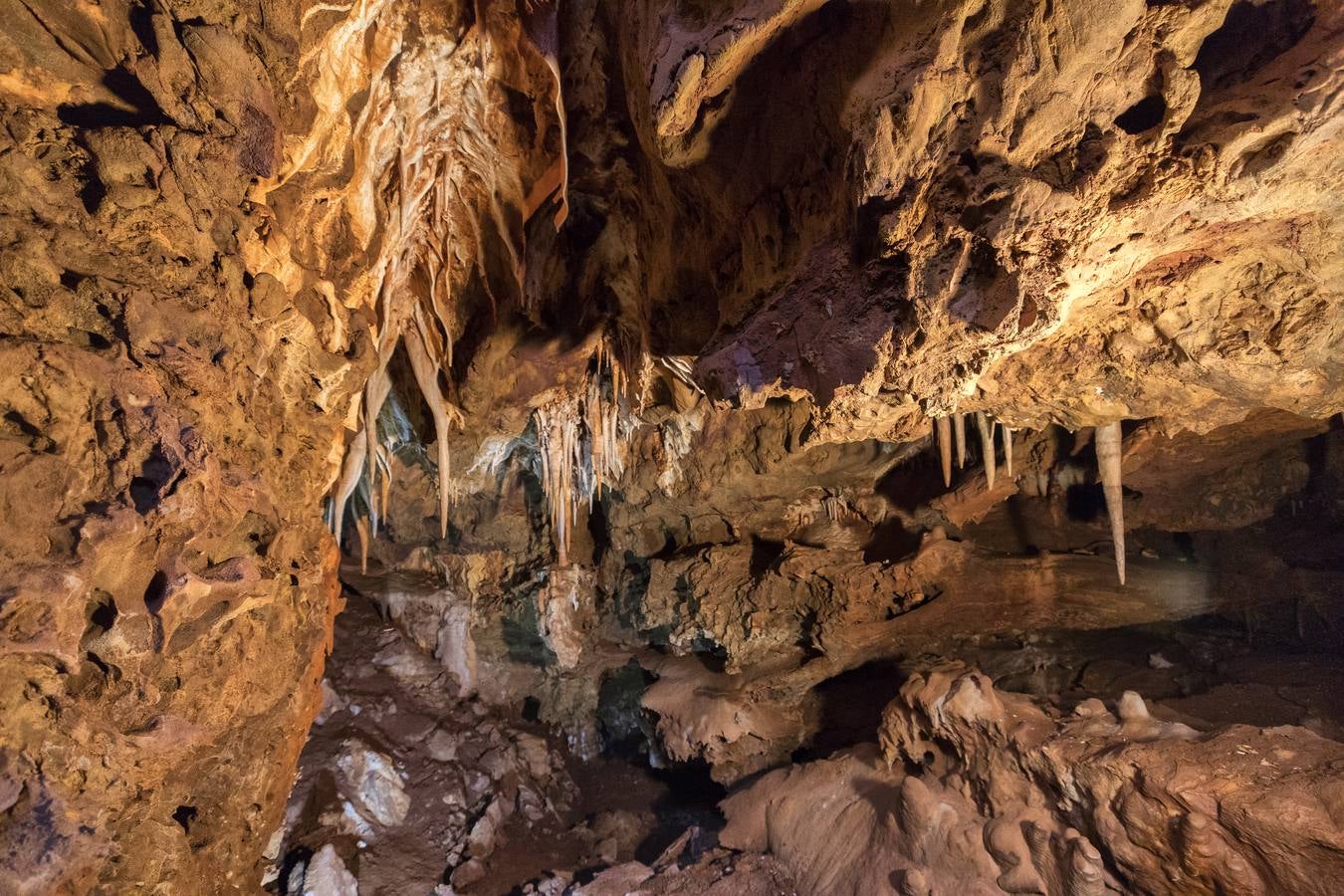 Actualmente están paradas las obras en el tramo comprendido entre la Ex-206 y la primera rotonda de acceso al residencial Vistahermosa 
