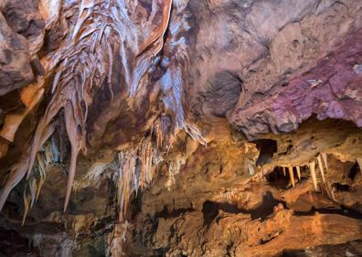 Imagen secundaria 1 - La Ronda Sureste de Cáceres se terminará en 2020 pese al hallazgo de las cuevas