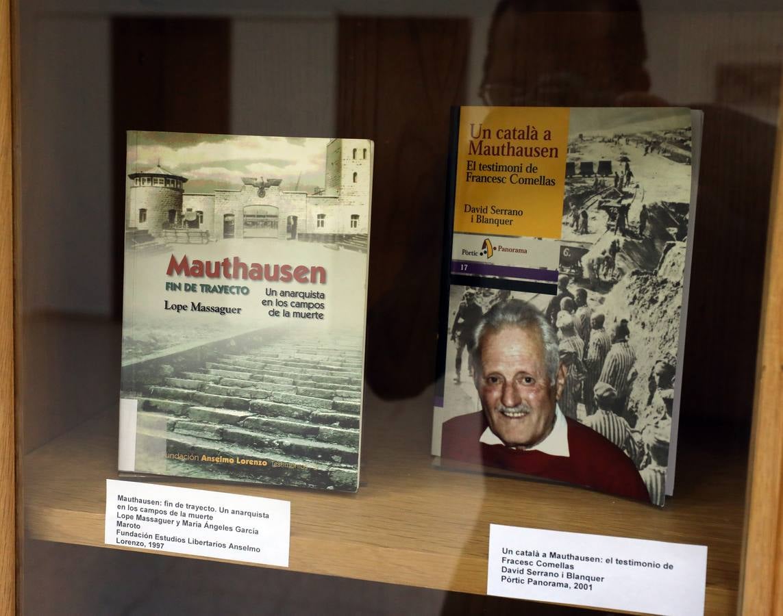 La UNED Mérida acoge la exposición: «Republicanos españoles en los campos nazis», del 19 de marzo al 5 de abril, en horario de 9.30 a 13.30 horas y de 16.30 a 21.00 horas, de lunes a jueves. Viernes de 9:30 a 14:00 h. La exposición será inaugurada con la conferencia y posterior mesa redonda «Notas sobre la deportación española y extremeña a los campos de concentración nazis» que correrá a cargo de José Hinojosa Durán, historiador y delegado en Extremadura de Amical de Mauthausen, y tendrá lugar el martes, 19 de marzo, a las 19.30 horas, en la Sala en la sala de Exposiciones del Centro
