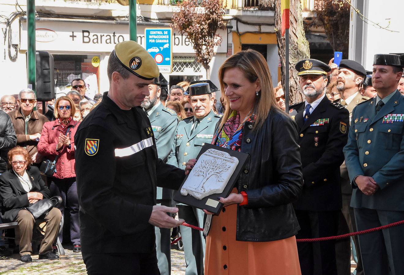 Extremadura y la ciudad de Badajoz han rendido un homenaje por su lucha contra el camalote en el río Guadiana a su paso por la región a los efectivos de la Unidad Militar de Emergencias (UME), en cuyo nombre el teniente coronel Juan Esteban Rodas ha manifestado que están «orgullosos del deber cumplido» con los sectores asignados «sin presencia evidente de la planta».