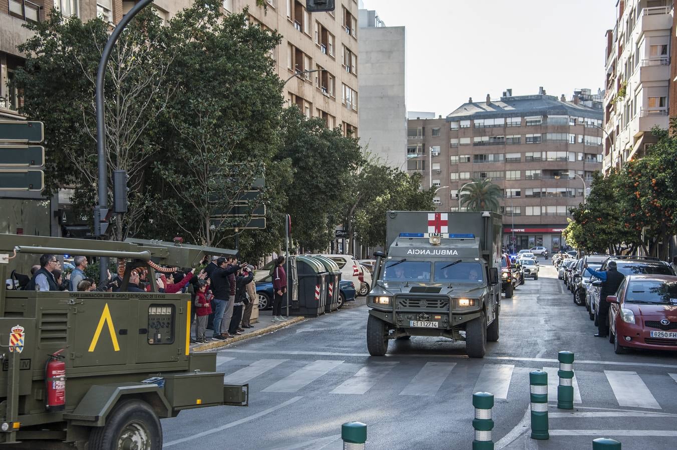 Extremadura y la ciudad de Badajoz han rendido un homenaje por su lucha contra el camalote en el río Guadiana a su paso por la región a los efectivos de la Unidad Militar de Emergencias (UME), en cuyo nombre el teniente coronel Juan Esteban Rodas ha manifestado que están «orgullosos del deber cumplido» con los sectores asignados «sin presencia evidente de la planta».