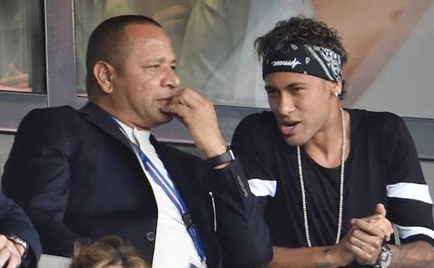 Neymar y su padre. 