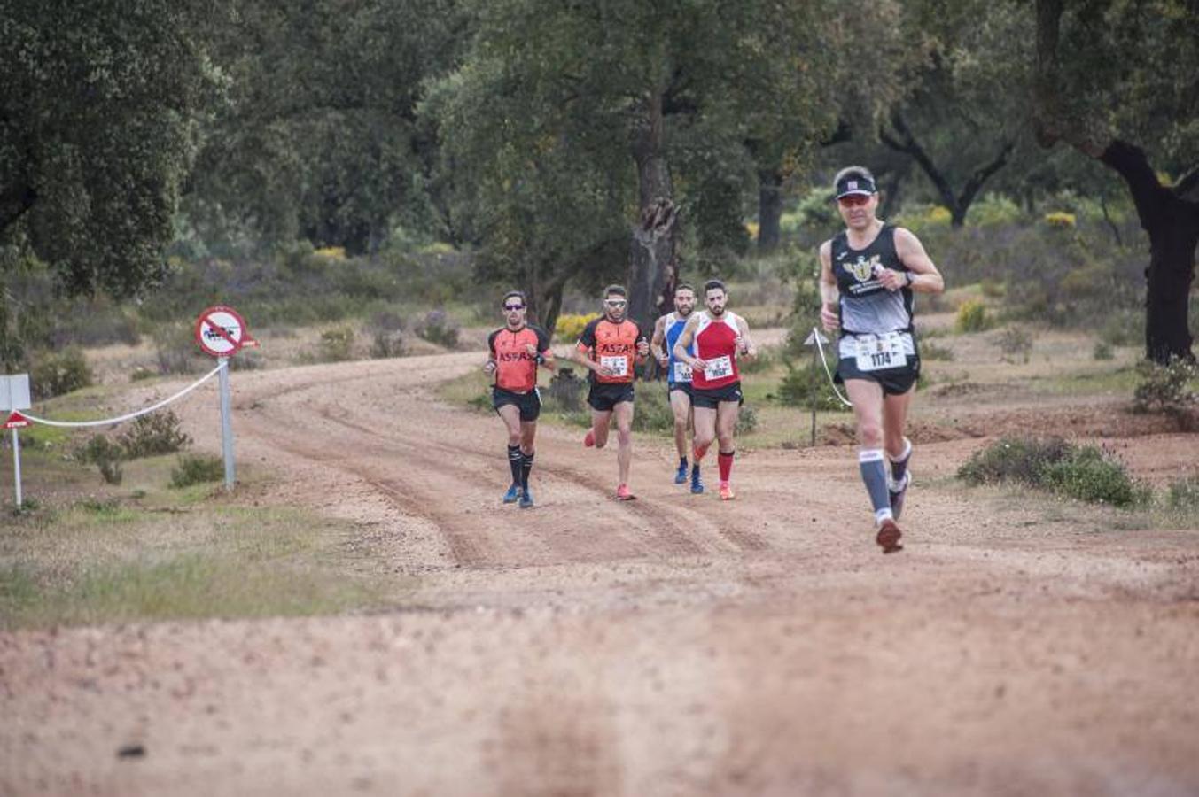 Fotos: Más de 1500 participantes en el Desafío San Fernando en Badajoz 