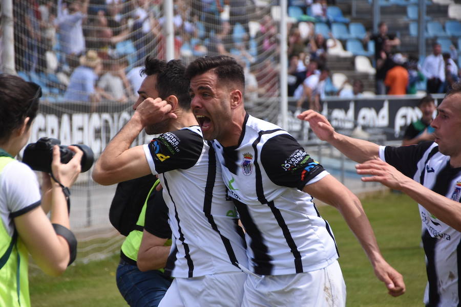 Los blanquinegros sellan otro partido épico con un triunfo en el descuento con gol de Guzmán de penalti