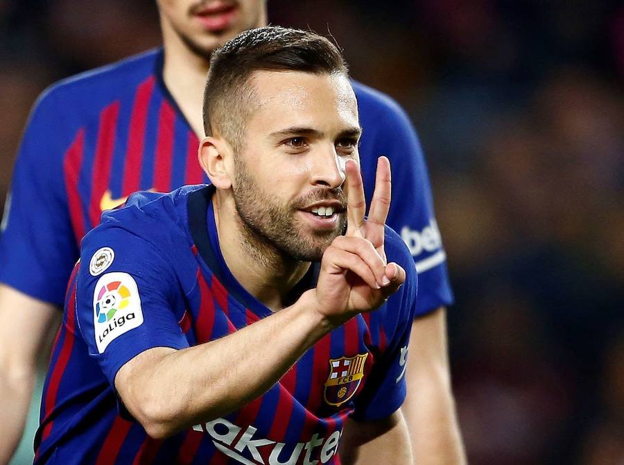 Jordi Alba celebra un gol