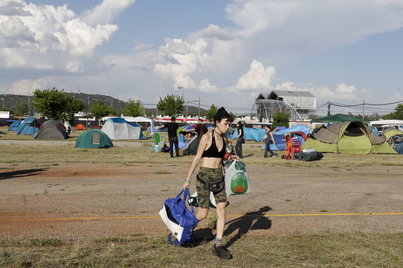 El plato fuerte de la jornada inaugural fue el regreso a los escenarios de Marea, que ha iniciado en Cáceres la gira de presentación de su último trabajo, 'El Azogue'. El líder y vocalista de la banda, Kutxhi Romero, destacó en una rueda de prensa previa al concierto el buen estado de salud del rock.