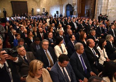 Imagen secundaria 1 - El Rey pide una Europa «más unida y fuerte» al entregar el premio Carlos V en Yuste