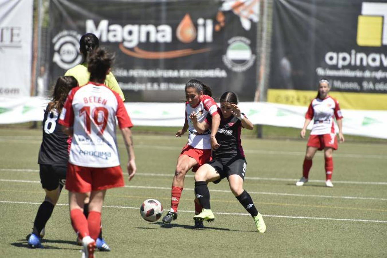 El Santa Teresa gana 1-0 al Tacón en El Vivero y afronta la vuelta de la final por el ascenso a la Liga Iberdrola con ventaja