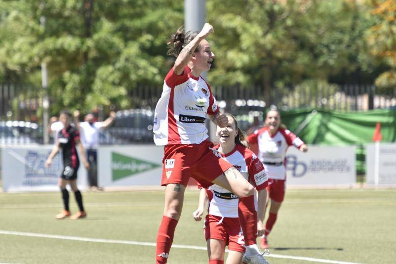 El Santa Teresa gana 1-0 al Tacón en El Vivero y afronta la vuelta de la final por el ascenso a la Liga Iberdrola con ventaja