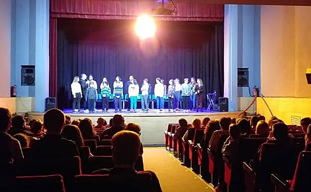 Fregenal se rinde a la hipnosis de Jeff Toussaint