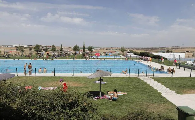 La piscina de Cáceres el Viejo abrirá el día 31 y el resto de las municipales, el 14 de junio