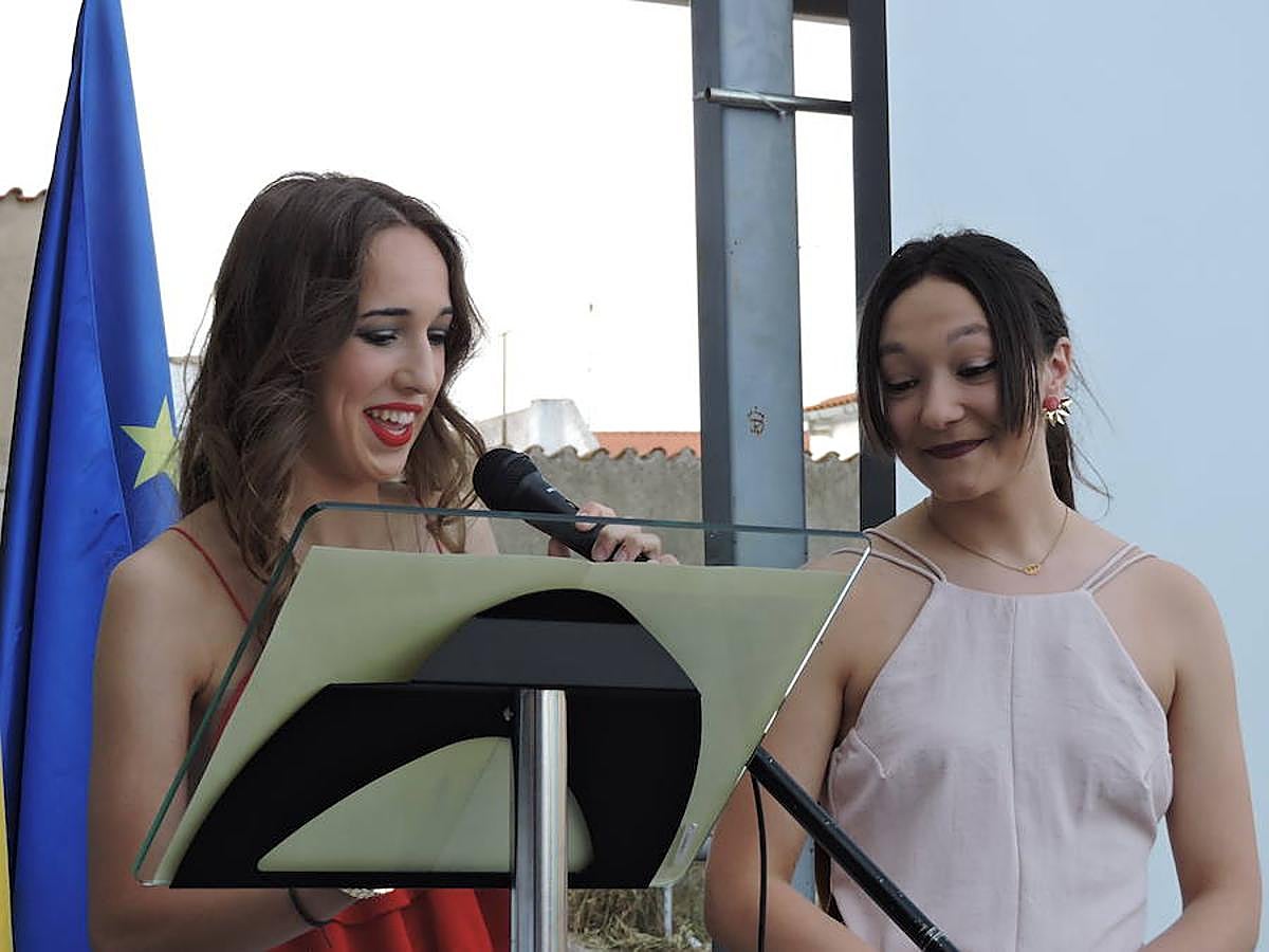 Medio centenar de fotos del acto