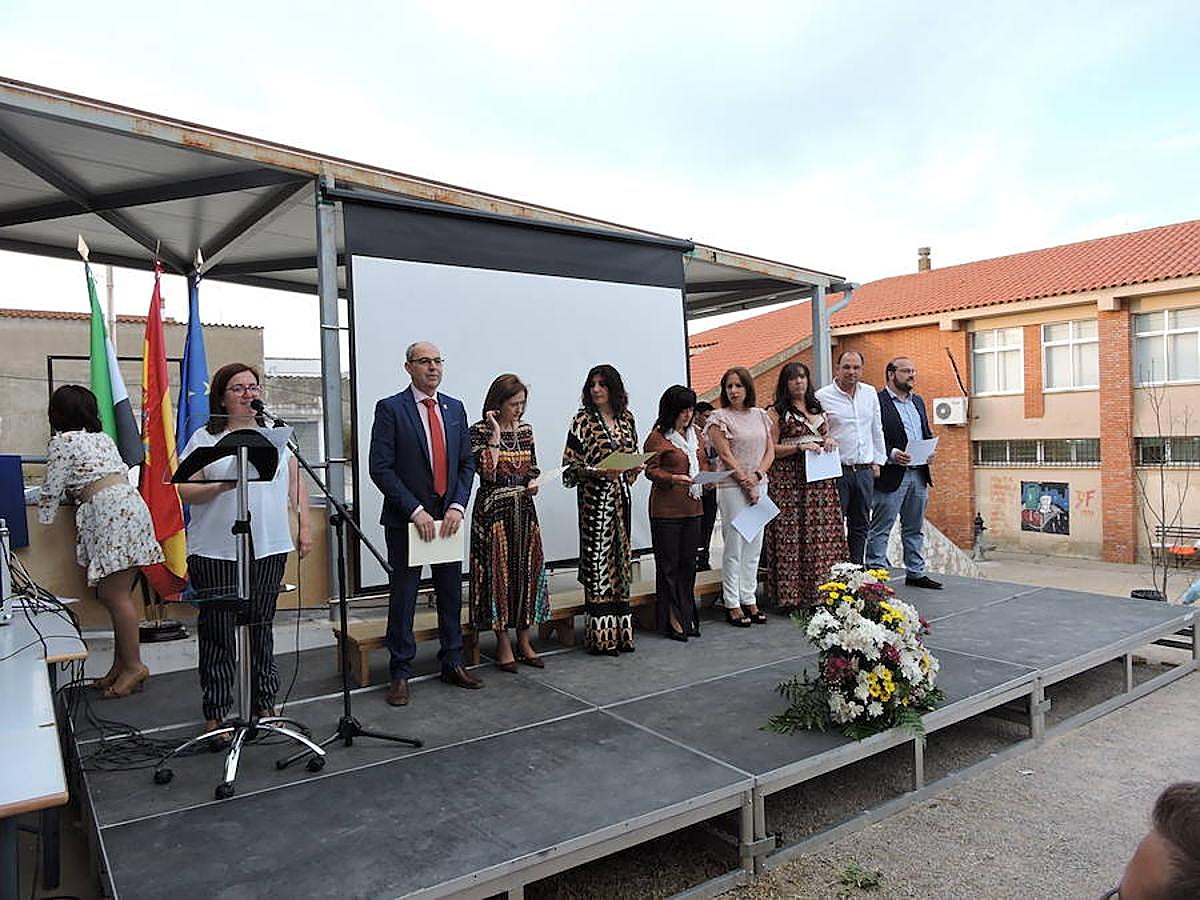 Medio centenar de fotos del acto