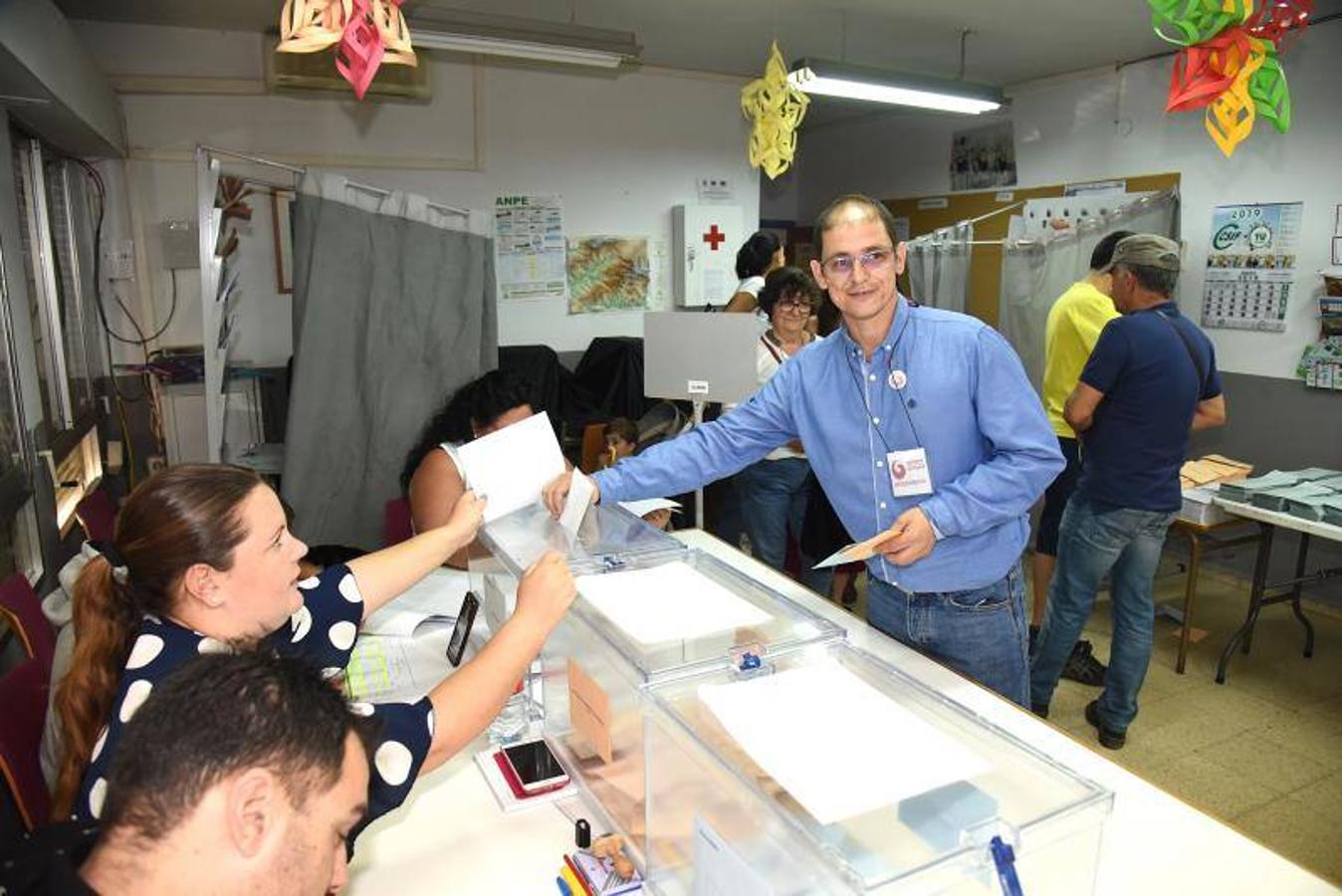 Fotos: Jornada electoral en Plasencia