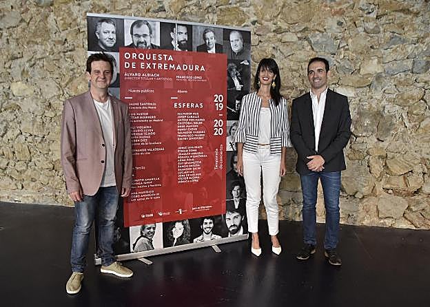 Álvaro Albiach, Esteban Morales y Miriam García Cabezas. :: C. M.