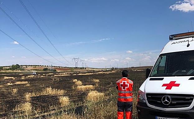 Controlado un incendio forestal de nivel 1 de peligrosidad en Calzadilla de los Barros