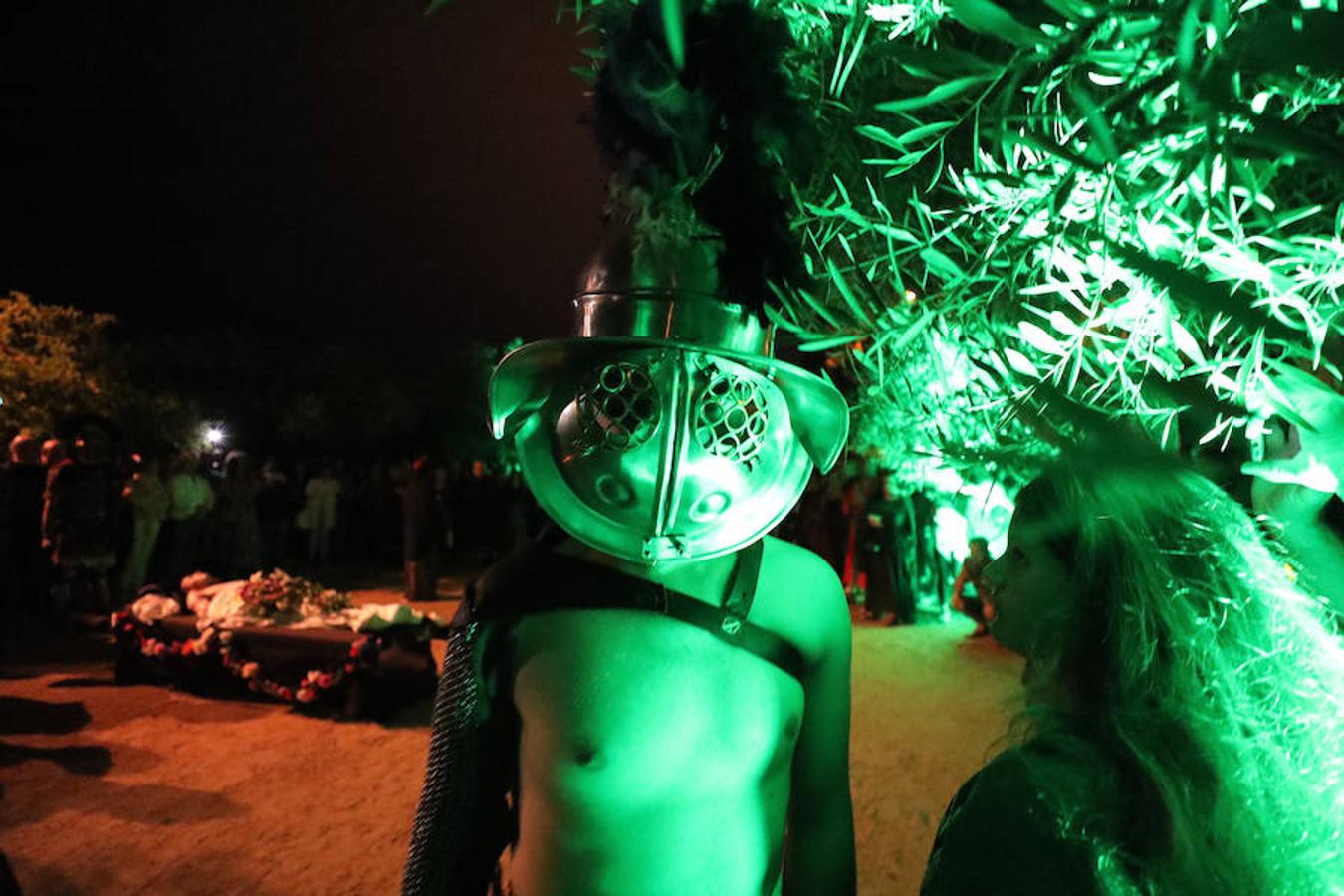 Fotos: Emérita Lúdica arranca con el &#039;Funus Romanus&#039; en la Casa del Mitreo de Mérida