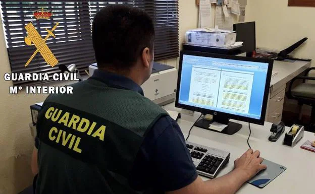 Detenidos tres jóvenes de Moraleja por robar en una vivienda del municipio 