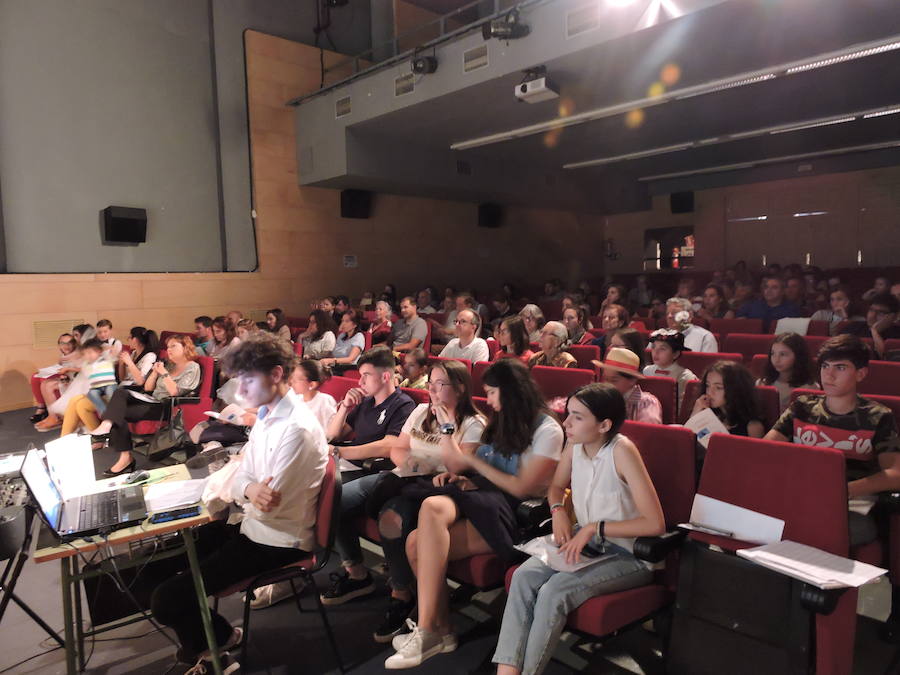 Fotos: 70 Fotos del concierto de fin de curso de la escuela de música de Fregenal