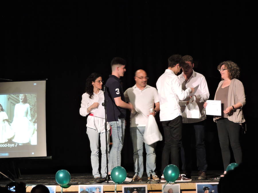 Fotos: 70 Fotos del concierto de fin de curso de la escuela de música de Fregenal