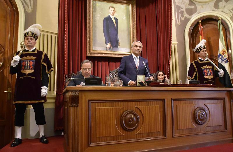 Fotos: Fragoso, alcalde de Badajoz con votos de Cs y Vox
