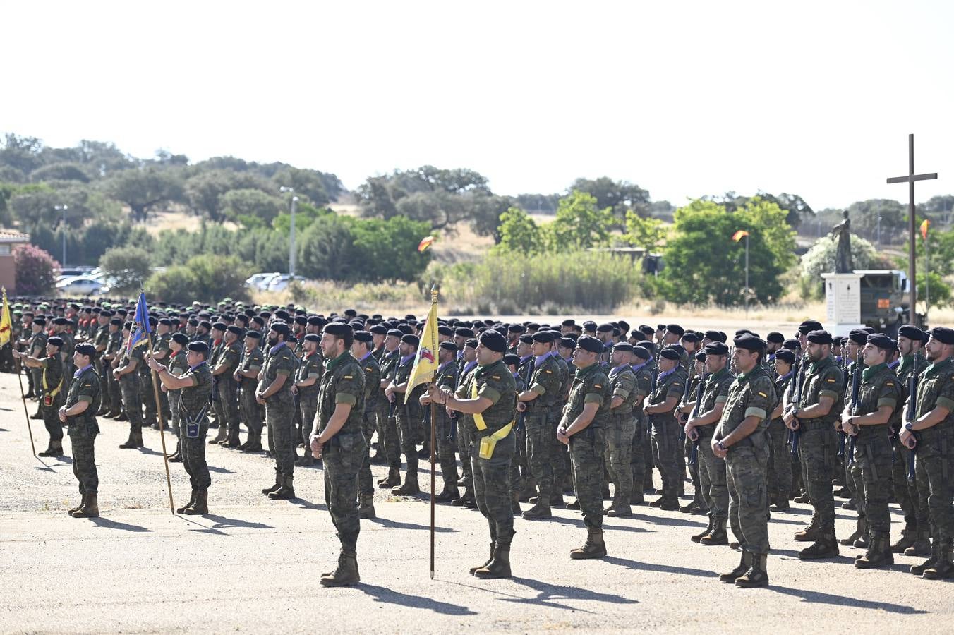 En la Base «General Menacho» (Badajoz), ha tenido lugar el acto de despedida del Contingente eFP V, previo a su despliegue en Letonia y cuya base está formada por la Brigada «Extremadura» XI. El acto ha estado presidido por el Excmo. Sr. General Jefe de la Brigada «Extremadura» XI, D. Francisco Javier Romero Marí.