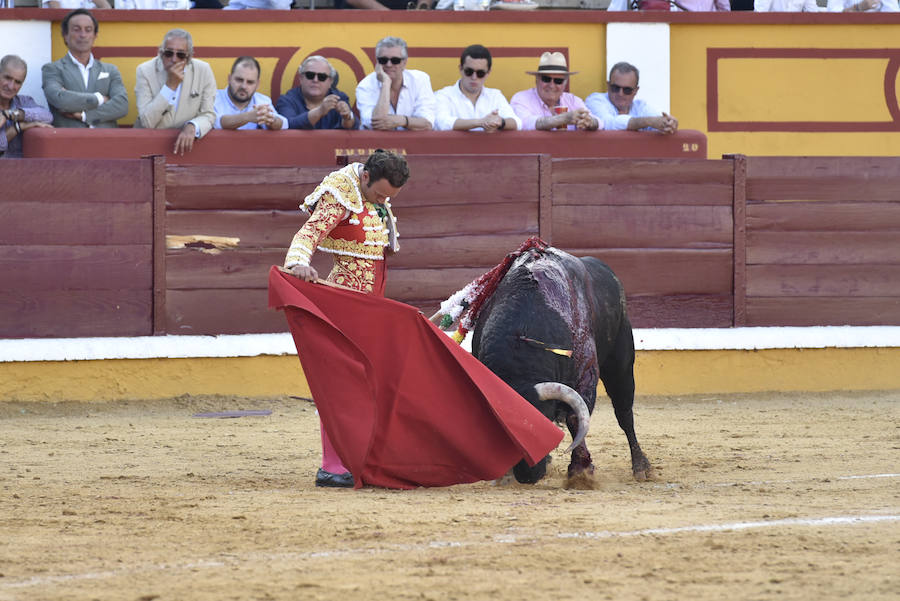 El de Villafranco cuaja una gran faena ante el cuarto de la tarde de Victoriano del Río, noble hasta la extenuación y que se empleó bien con el caballo