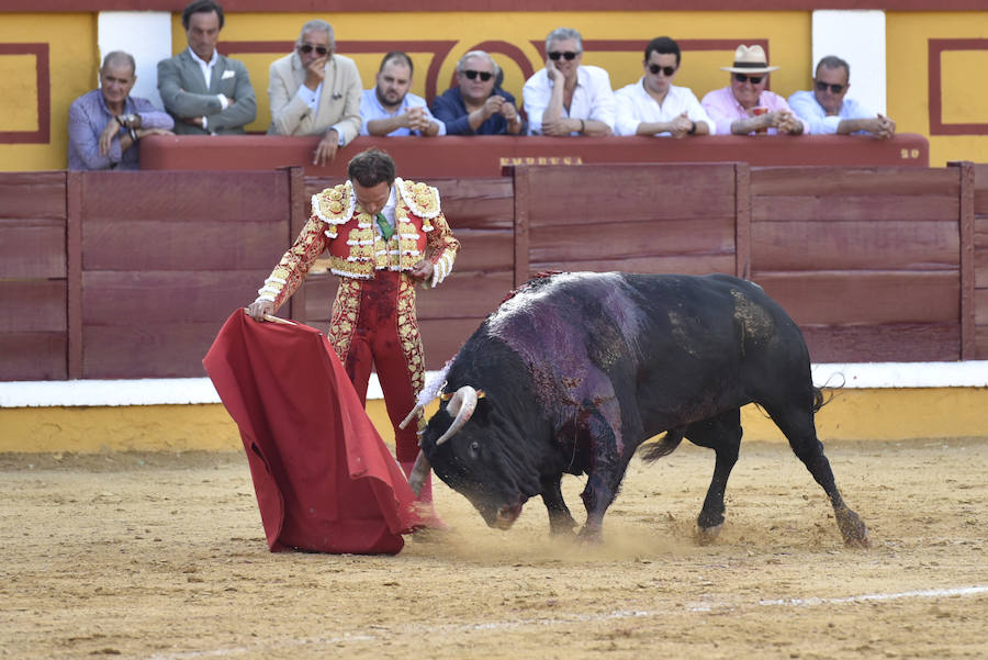 El de Villafranco cuaja una gran faena ante el cuarto de la tarde de Victoriano del Río, noble hasta la extenuación y que se empleó bien con el caballo